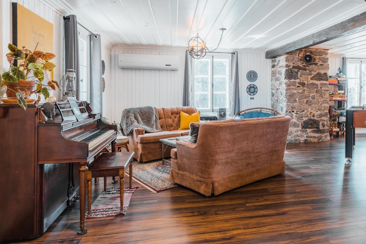 Auberge De L'Ouest Deschambault المظهر الخارجي الصورة